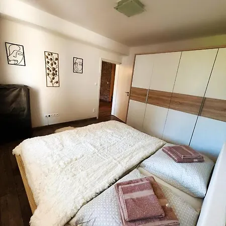 Mm Apartman Panorama דירה *